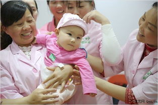 金职伟业月嫂与催乳师赴医院实习，专业技能备受认可